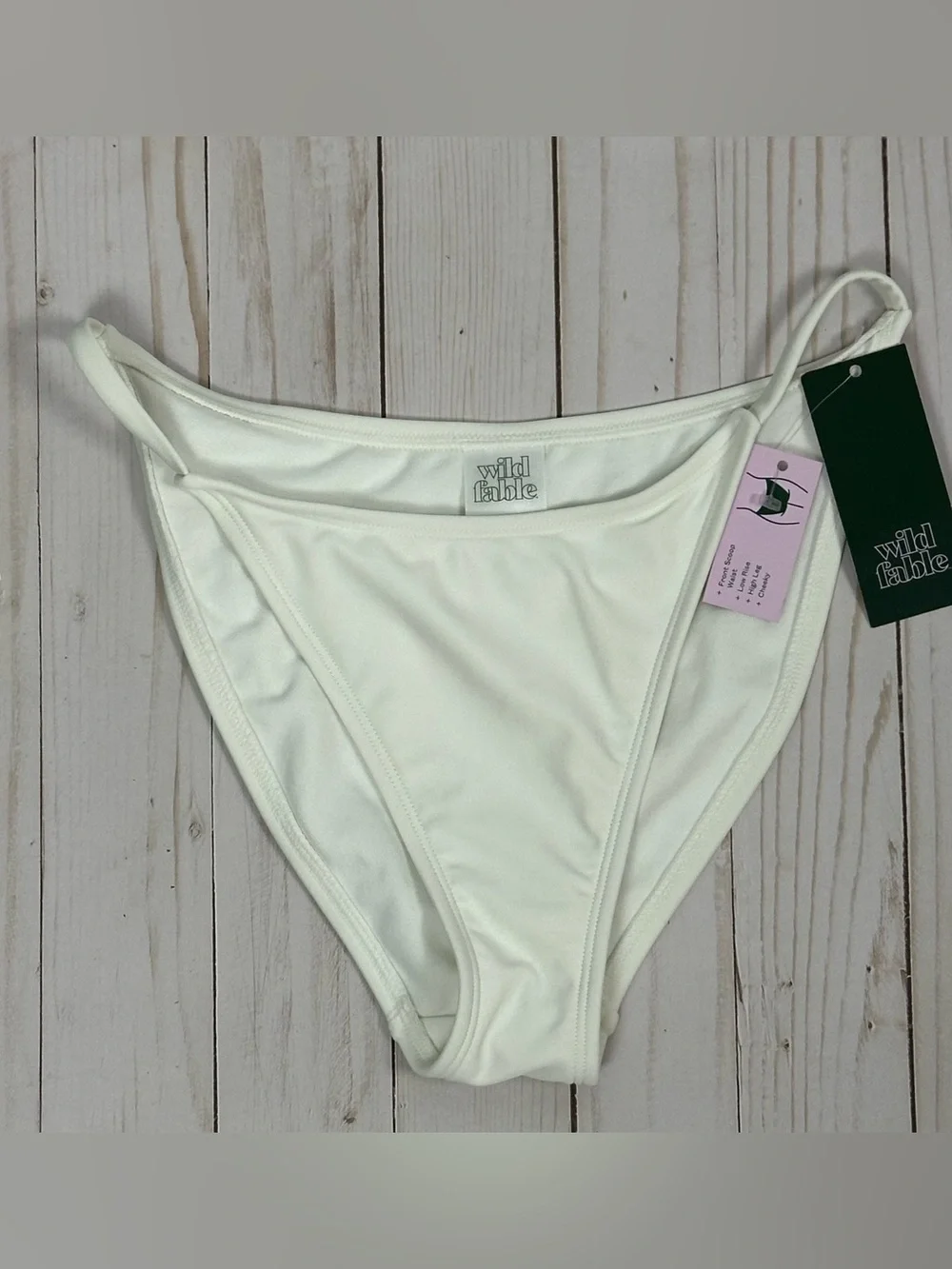 WILD FABLE NWT white high cut bikini bottoms - size small